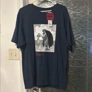 Uniqlo x One Piece Luffy and Shanks Graphic Tee NWT - Navy